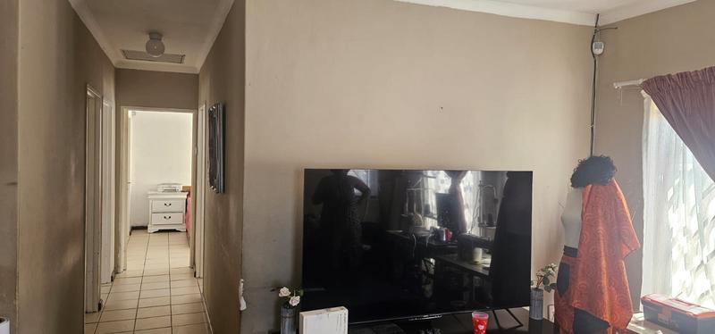 3 Bedroom Property for Sale in Delft Western Cape